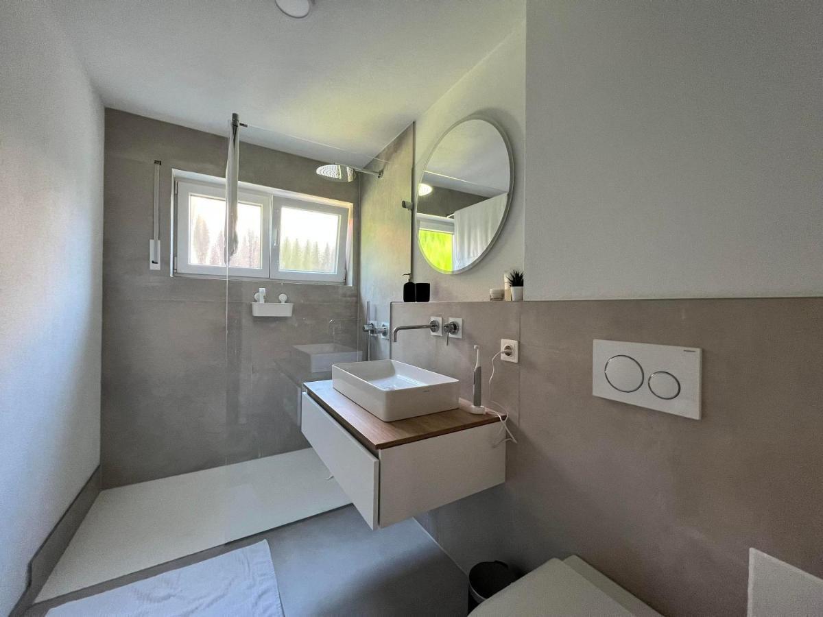 Lo Ferienwohnung FDH Exteriör bild